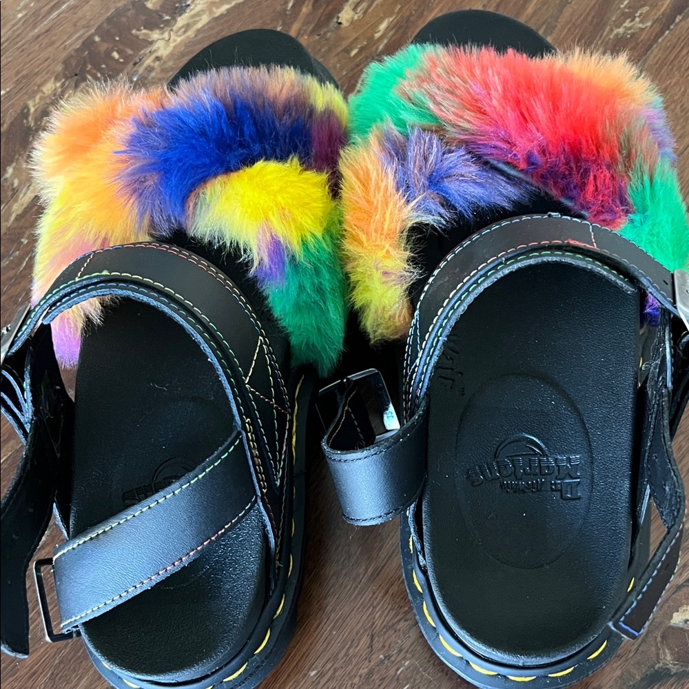 Dr Martens Colorful Fuzzy women Sandals